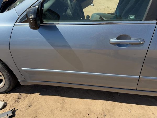 2007 Honda Accord Front Door LH Cool Blue B542M — photo 2