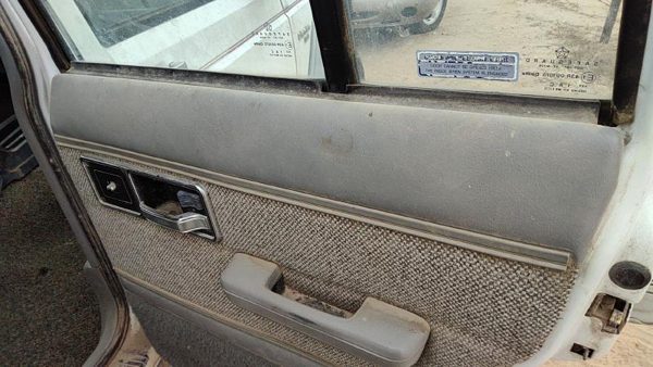 1992 Jeep Cherokee Passenger Right Rear Door Trim Panel With Switches Back Gray — photo 3