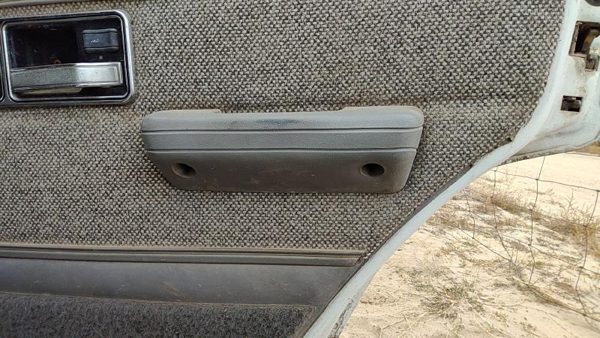 1992 Jeep Cherokee Passenger Right Rear Door Trim Panel With Switches Back Gray — photo 5