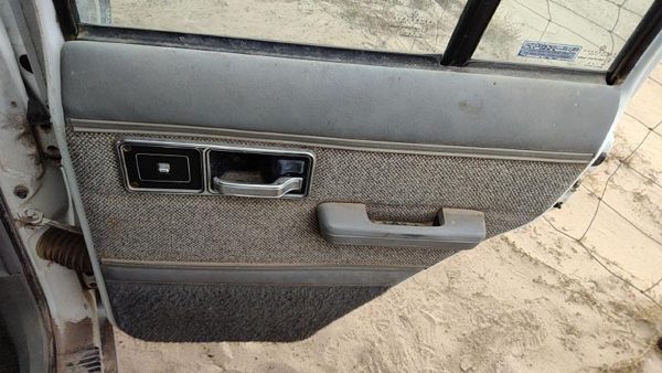 1992 Jeep Cherokee Passenger Right Rear Door Trim Panel With Switches Back Gray — photo 7