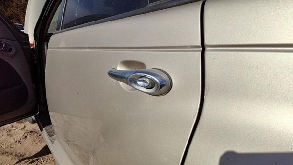 2002 Chrysler PT Cruiser Rear Door LH Pkj Light Almond — photo 4