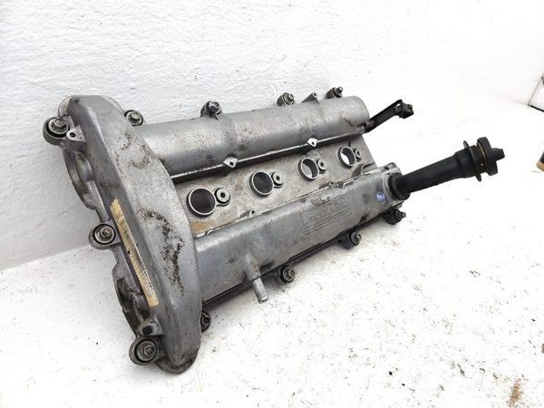 2007-2008 Chevy Hhr Valve Cover Oem 2.2L Ecotec Cam Cover 12589231 — photo 2