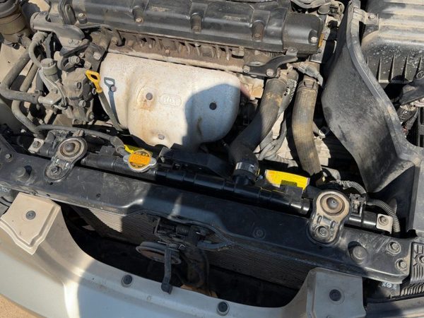 2001-2006 Hyundai Elantra Radiator Oem 2.0L Manual 253102D100 — photo 4