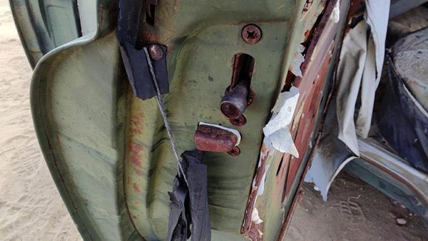 53-54 Chevy Bel Air 150 Sedan Driver Left Rear Door Latch With Rods/Cables Back — photo 2