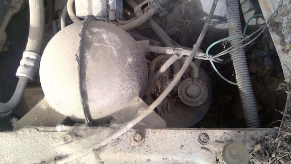 1986 Chevy Caprice Fuel Vapor Canister Oem Charcoal Housing 17086095 — photo 1