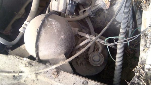 1986 Chevy Caprice Fuel Vapor Canister Oem Charcoal Housing 17086095 — photo 5