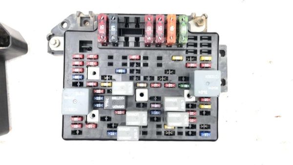 1999 Chevy S10 Blazer Engine Fuse Box Power Distribution Panel Oem 4.3L 15328840 — photo 8
