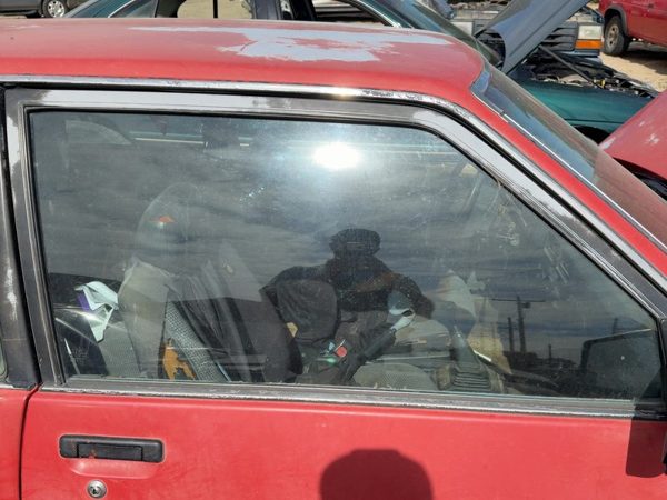 1987-1988 Toyota Fx Passenger Right Front Side Window Door Glass Oem 681111A220 — photo 2