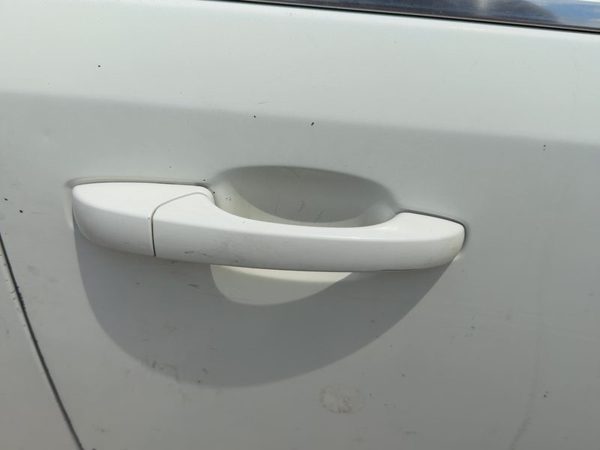 10-16 Town & Country Passenger Right Front Outside Door Handle Oem White Pw1 — photo 4