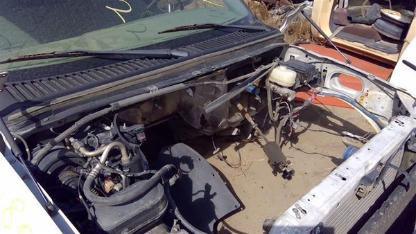 2001 Ford F-250 Super Duty — vehicle photo 2