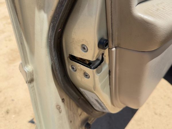 2005-2009 Subaru Outback Driver Front Left Door Latch Rods Cables OEM 61031AG16A — photo 3