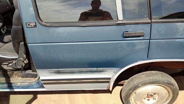 1994 Chevrolet S10 Blazer Rear Door LH Blue — photo 1