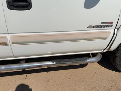 03-06 Silverado 2500 Passenger Right Front Moulding Door Trim Strip White 50U
