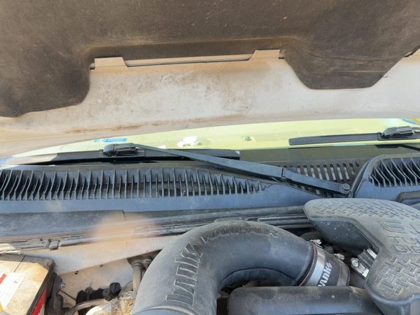 03-07 Chevy Silverado 2500 Passenger Right Windshield Wiper Arm Oem Blade Lever — photo 2