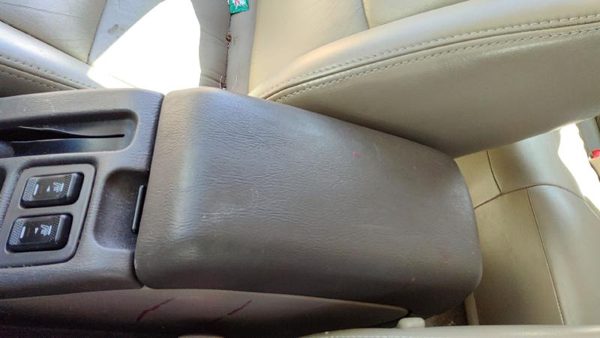2000 Legacy Outback Center Console Lid Only Oem Arm Rest Fold Down Tan 040 — photo 1