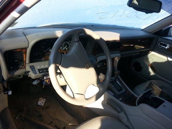 1995 Jaguar Xj6 — vehicle photo 4