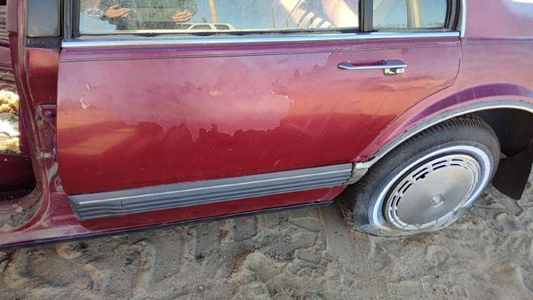 1990 Olds Eighty-eight 88 Rear Door LH Red — photo 1