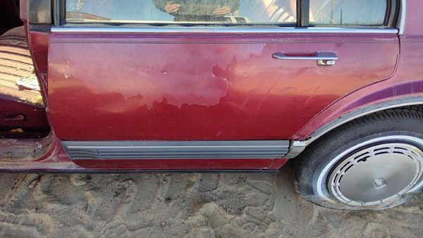 1990 Olds Eighty-eight 88 Rear Door LH Red — photo 3