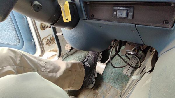 1992-1996 Gmc Van 3500 Lower Dash Under Column Knee Bolster Trim Panel Oem Blue — photo 6