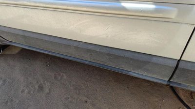 2004-2008 Chrysler Pacifica Driver Left Lower Front Moulding From Door Oem