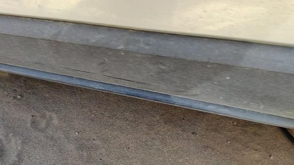 2004-2008 Chrysler Pacifica Driver Left Lower Front Moulding From Door Oem — photo 3