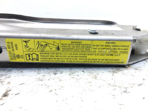 2001 Vw Jetta Spare Jack Kit Assembly With Tools And Mount Tray Oem — photo 5
