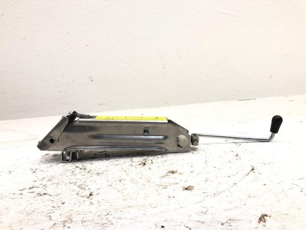 2001 Vw Jetta Spare Jack Kit Assembly With Tools And Mount Tray Oem — photo 6