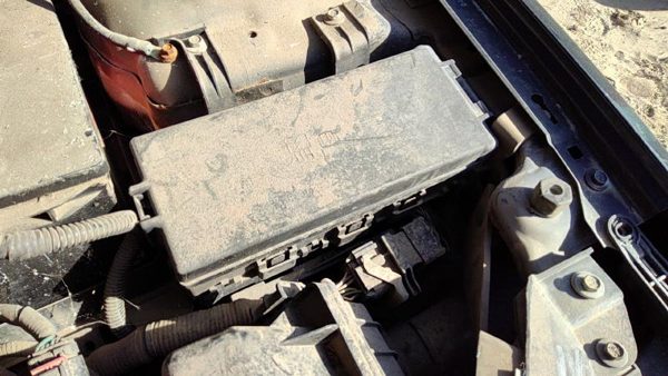 2010-2012 Ford Fusion Engine Fuse Box Power Distribution Panel Oem 2.5L — photo 2