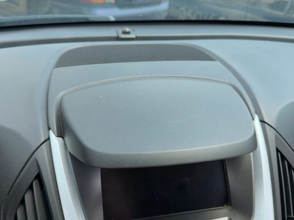 2010-2017 Chevy Equinox Upper Center Dash Pad Panel OEM Black 01A 23367070 — photo 5