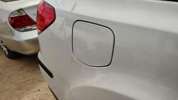 10-14 Legacy Outback Fuel Tank Door With Hinge Gas Lid Filler 7J Satin White — photo 3