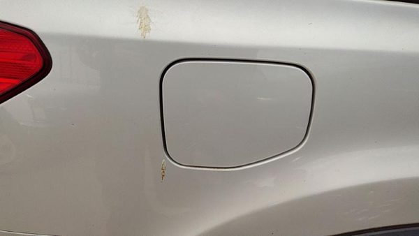 10-14 Legacy Outback Fuel Tank Door With Hinge Gas Lid Filler 7J Satin White — photo 1