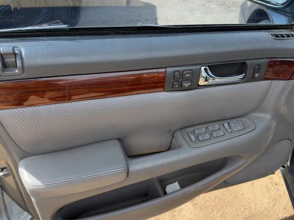 01-04 Seville Driver Left Front Door Trim Panel With Master Switch Inner Sedan D — photo 9