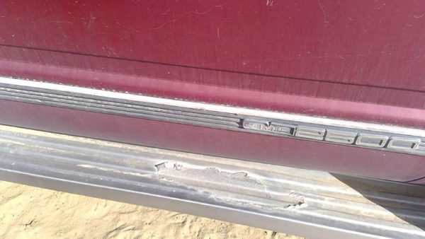 88-00 Gmc Sierra 2500 Passenger Right Front Moulding From Door Oem Trim Strip — photo 4