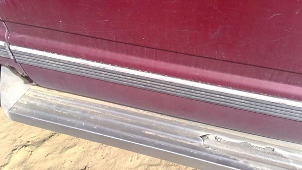88-00 Gmc Sierra 2500 Passenger Right Front Moulding From Door Oem Trim Strip — photo 7