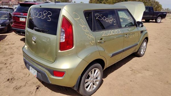2012 Kia Soul — vehicle photo 9