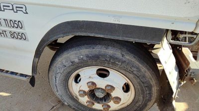 92-98 Driver Left Front Wheel Flare Moulding Oem Fender