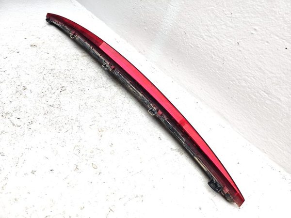 2004-2009 Cadillac Srx Third Brake Light Middle Lamp Oem — photo 16
