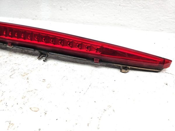 2004-2009 Cadillac Srx Third Brake Light Middle Lamp Oem — photo 10