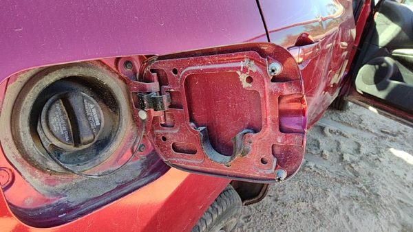 08-15 Nissan Rogue Fuel Tank Door With Hinge Gas Lid Filler A33 Venom Red Pearl — photo 4