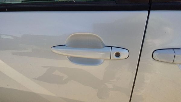 2004-2010 Toyota Sienna Driver Left Front Outside Door Handle Oem White 071 — photo 1