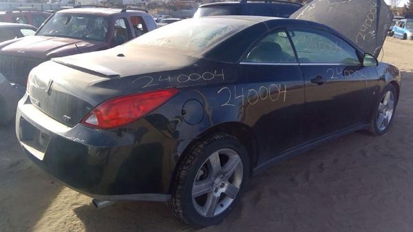 2009 Pontiac G6 — vehicle photo 5