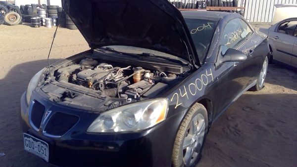 2009 Pontiac G6 — vehicle photo 9