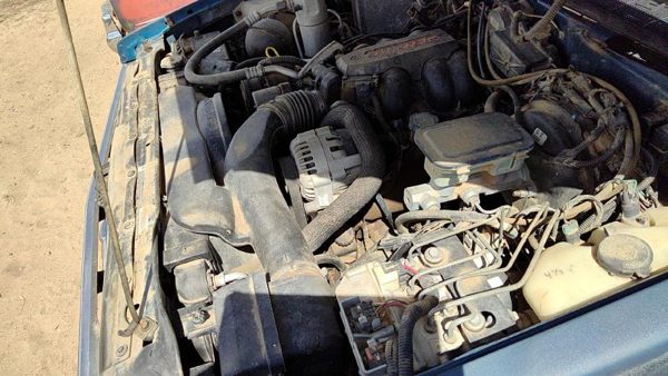 92-94 S10 Blazer Complete Air Intake Cleaner Filter Box Housing With Tube 4.3L — photo 6