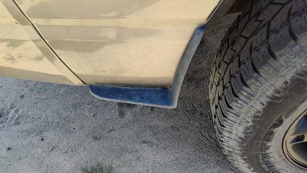 2005 Ford Explorer Passenger Right Rear Moulding On Quarter Panel Oem — photo 4