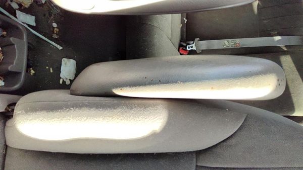2001-2002 Chrysler Pt Cruiser Driver Left Arm Rest Oem Front Seat Mw091fl — photo 4