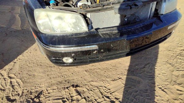 2003-2005 Hyundai Xg350 Front Bumper Cover Assembly Oem Black 8651039520 — photo 3
