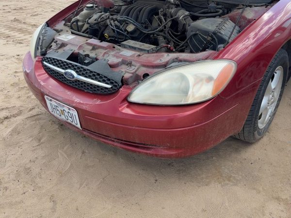 2000-2003 Ford Taurus Front Bumper Cover Assembly Oem Red 2F1Z17D957Ba — photo 1