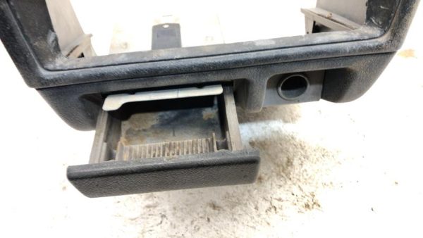 1988-1991 Honda Civic Crx Hatchback Trim Bezel Around Radio Surround Dash Panel — photo 11