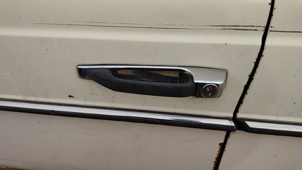 1979-1985 Mercedes 300Td Driver Left Front Outside Door Handle Oem — photo 3