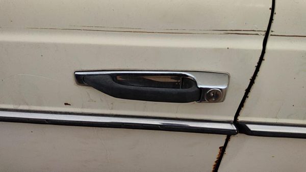 1979-1985 Mercedes 300Td Driver Left Front Outside Door Handle Oem — photo 2